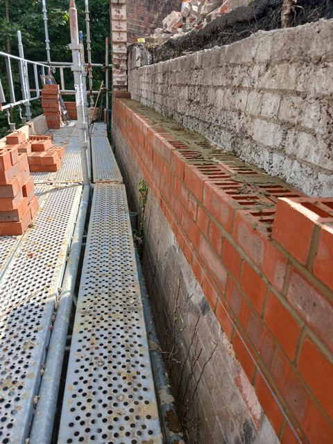Bridge brickwork reconstruction