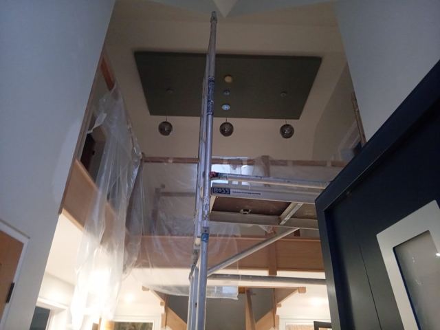 Interior lighting installation
